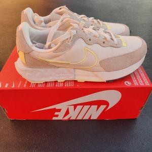 Women's Nike Fontana Waffle